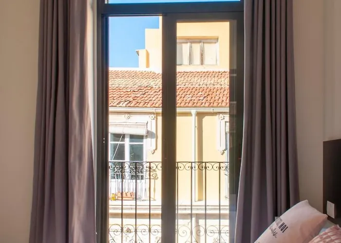 Sohosuites Villavieja Apartmán *
